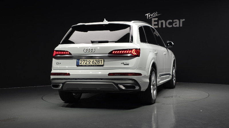 car Audi Q7 id59193 photo #4