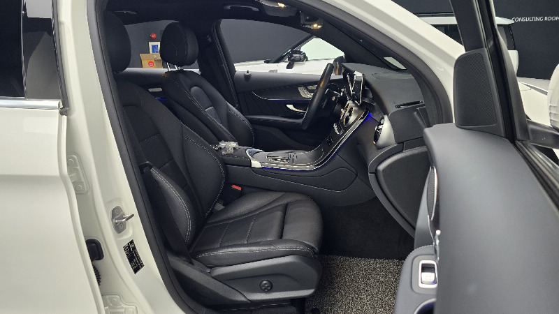 car Mercedes Benz GLC id59196 photo #10