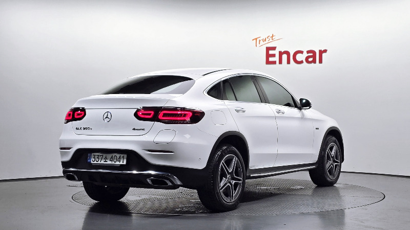 car Mercedes Benz GLC id59196 photo #2