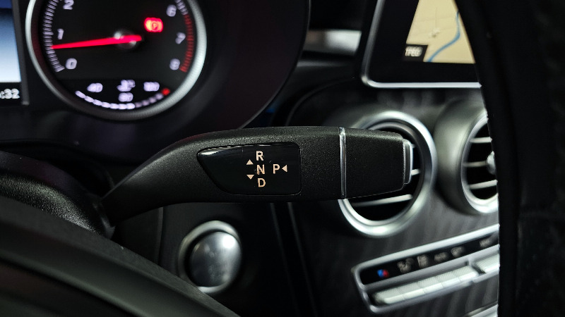 car Mercedes Benz GLC id59197 photo #9