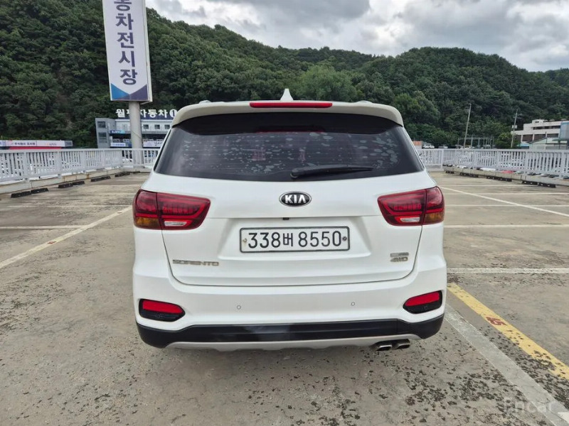 car KIA Sorento id59231 photo #5