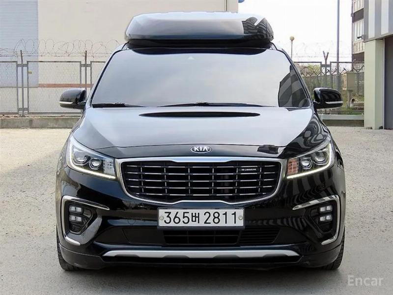car KIA Carnival id59256 main photo