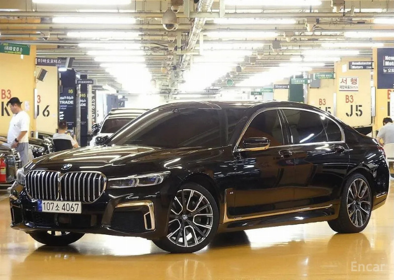 car BMW 7 Series id59332 main photo