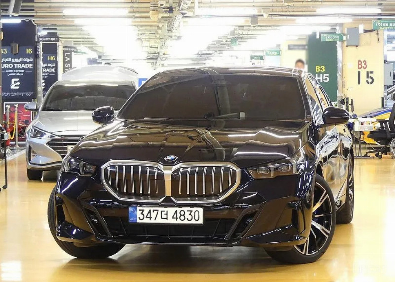 car BMW 5 Series id59335 photo #3