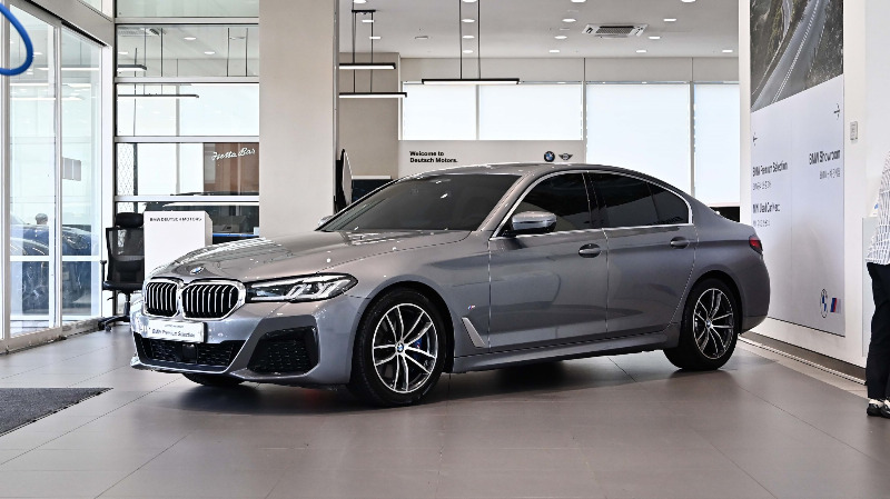 car BMW 5 Series id59376 main photo