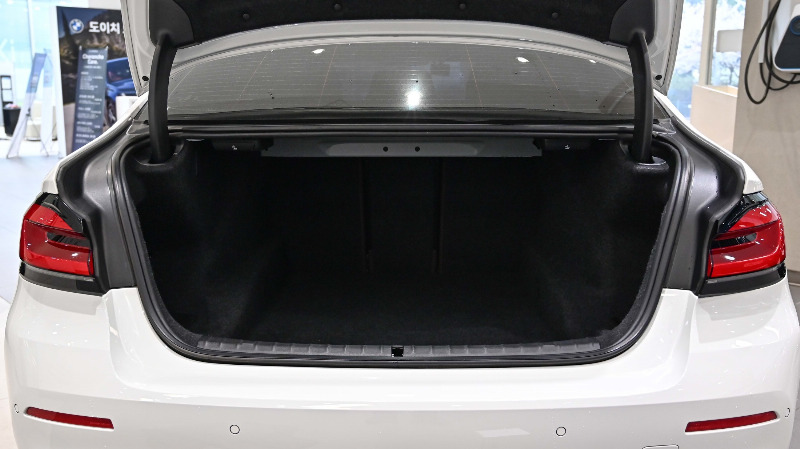 car BMW 5 Series id59385 photo #17