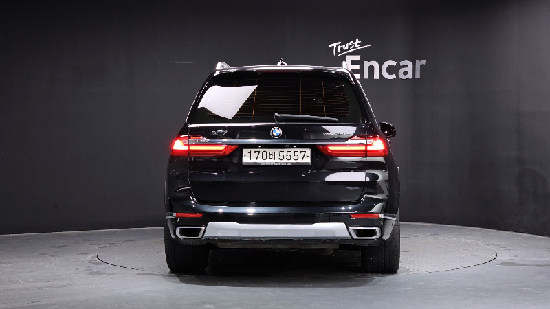 car BMW X7 id59409 photo #4