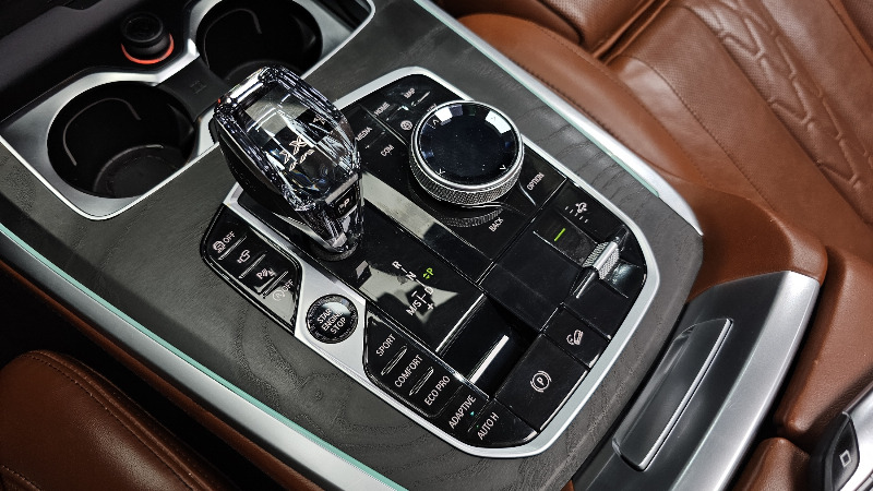 car BMW X7 id59409 photo #9