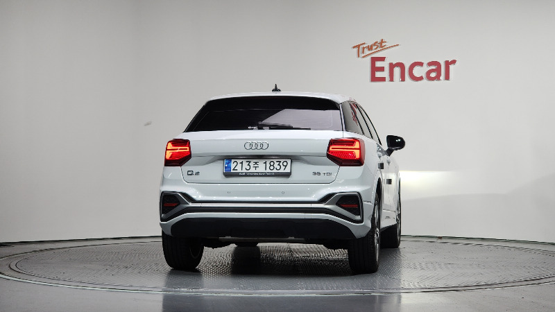 car Audi Q2 id59423 photo #4