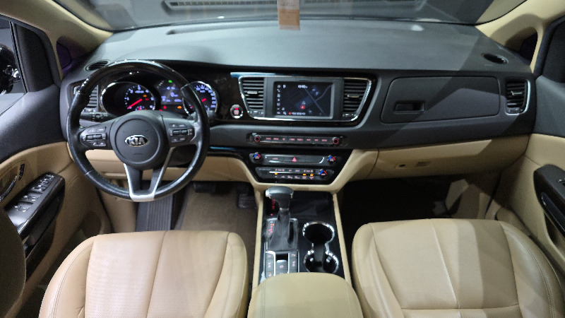 car KIA Carnival id59451 photo #7