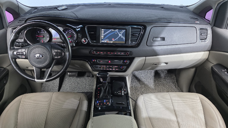 car KIA Carnival id59475 photo #7
