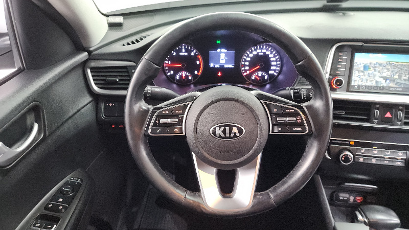 car KIA K5 id59497 photo #14