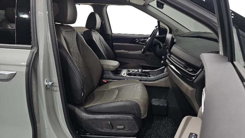car KIA Carnival id59529 photo #10