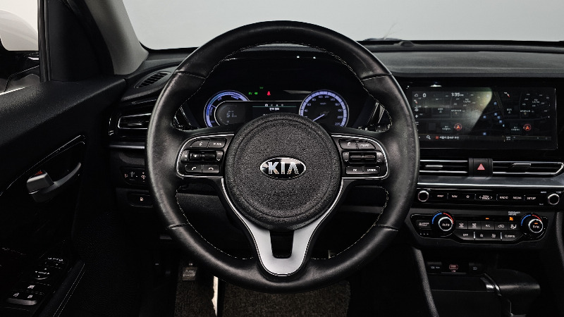 car KIA Niro id59530 photo #13