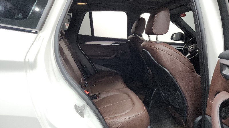 car BMW X1 id59556 photo #12