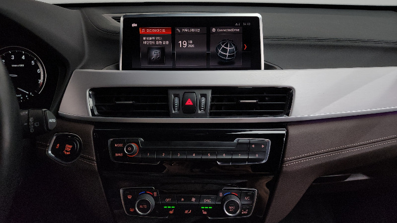 car BMW X1 id59556 photo #15