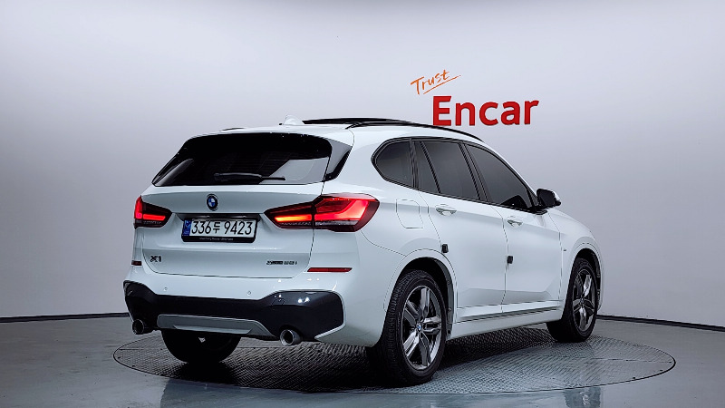 car BMW X1 id59556 photo #2