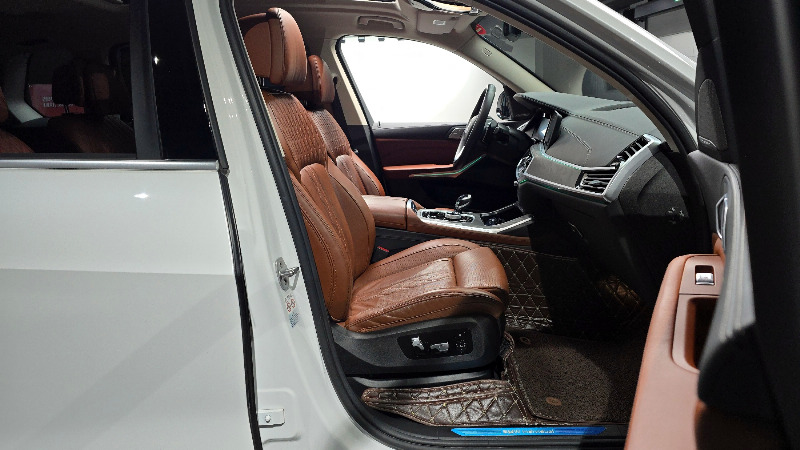 car BMW X7 id59575 photo #11