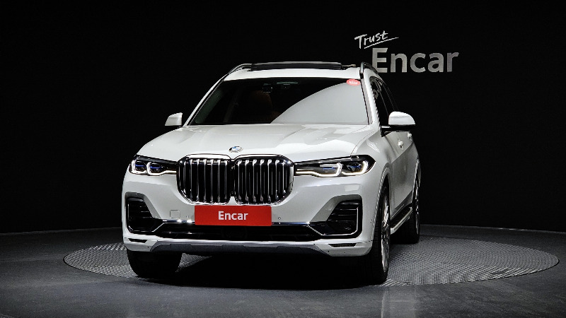 car BMW X7 id59575 photo #3