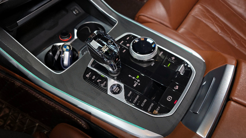 car BMW X7 id59575 photo #9