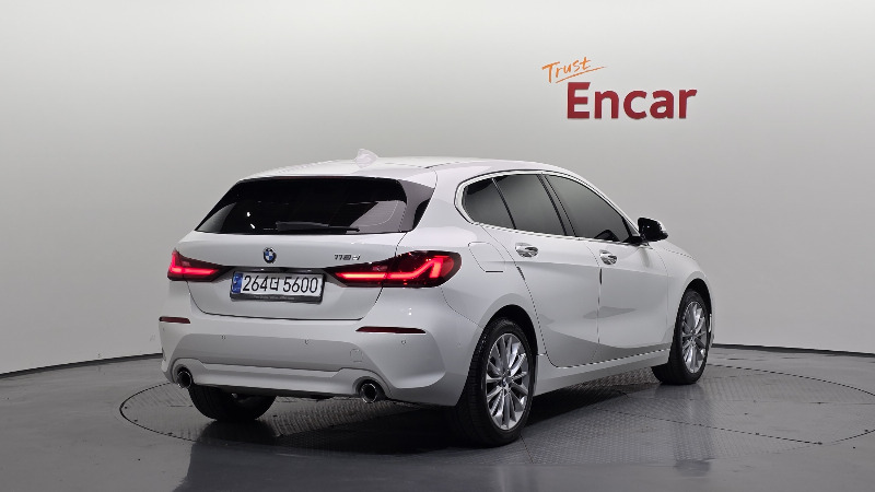 car BMW 1 Series id59615 photo #2