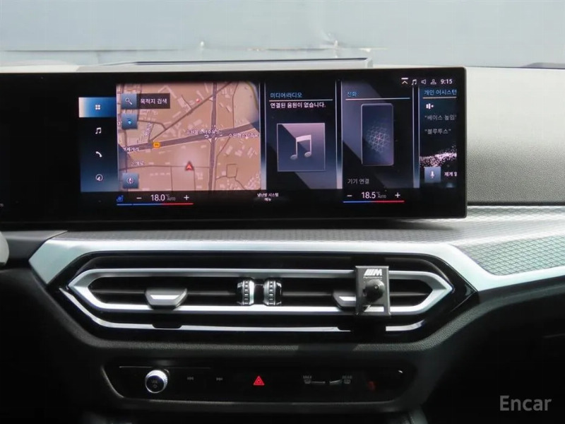 car BMW i4 id59621 photo #12