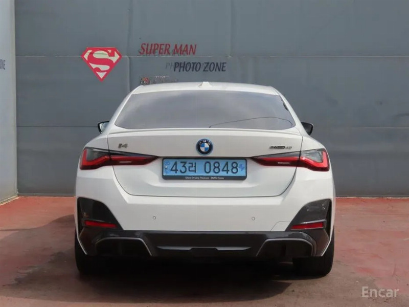 car BMW i4 id59621 photo #4