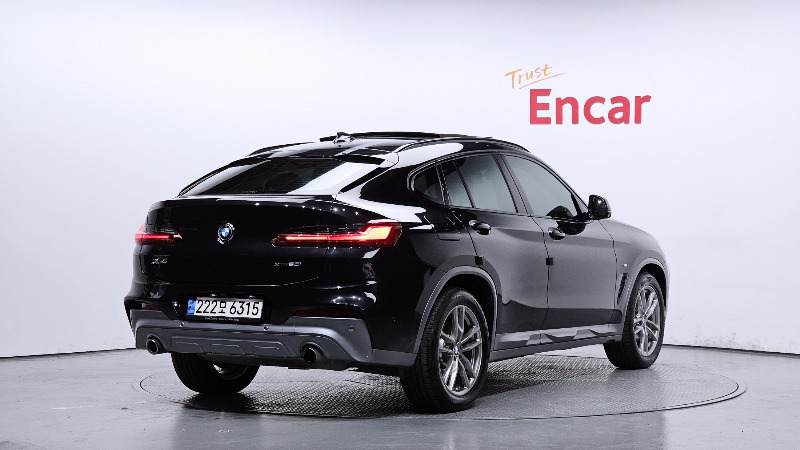 car BMW X4 id59629 photo #2