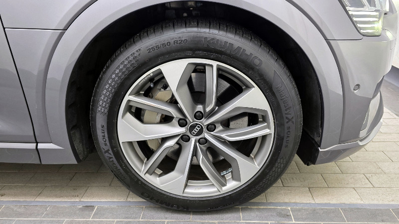 car Audi e-tron id59647 photo #5