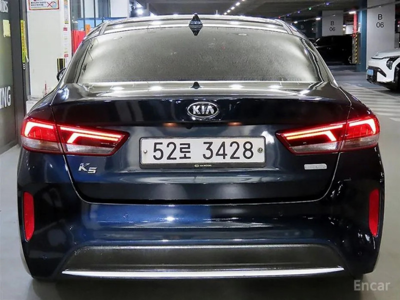 car KIA K5 id59741 photo #4