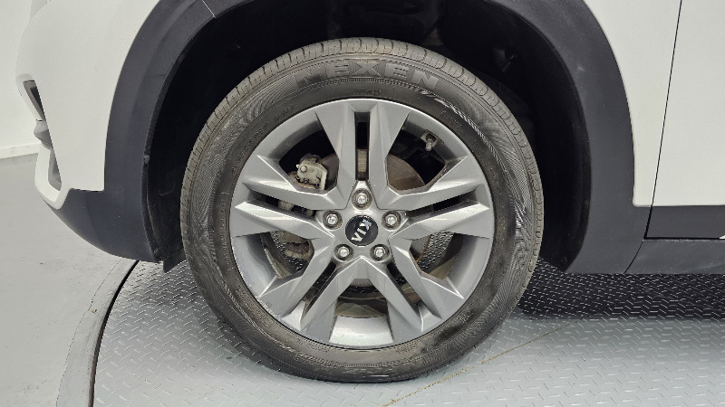 car KIA Seltos id59759 photo #5