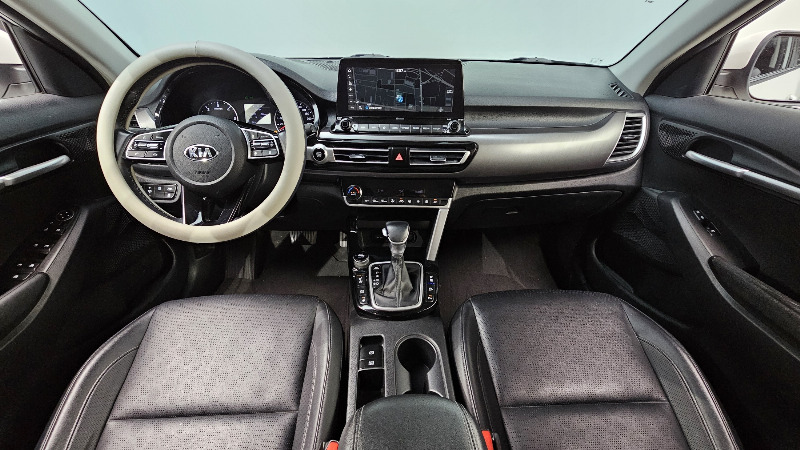 car KIA Seltos id59759 photo #7