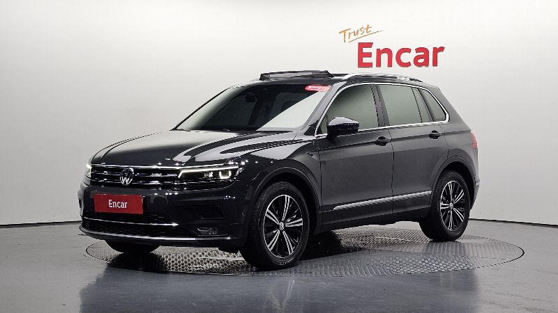 car Volkswagen Tiguan id59776 main photo