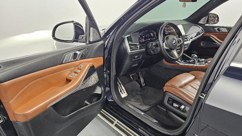 car BMW X7 id59830 photo #10