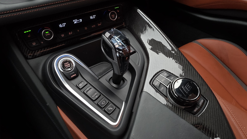 car BMW i8 id59855 photo #9