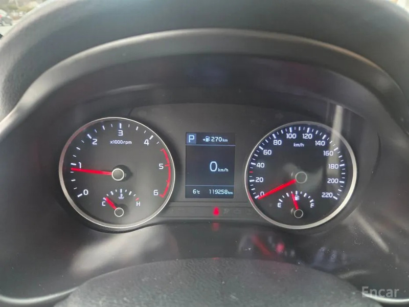 car KIA Stonic id59908 photo #8
