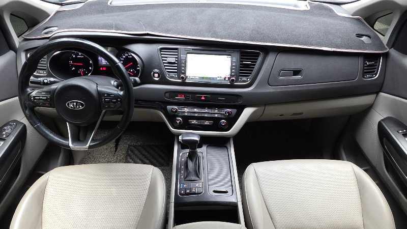 car KIA Carnival id59937 photo #7