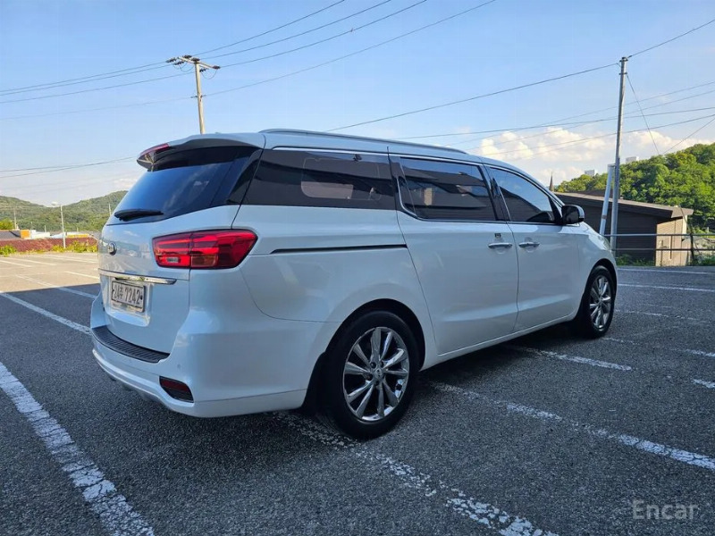 car KIA Carnival id59948 photo #5