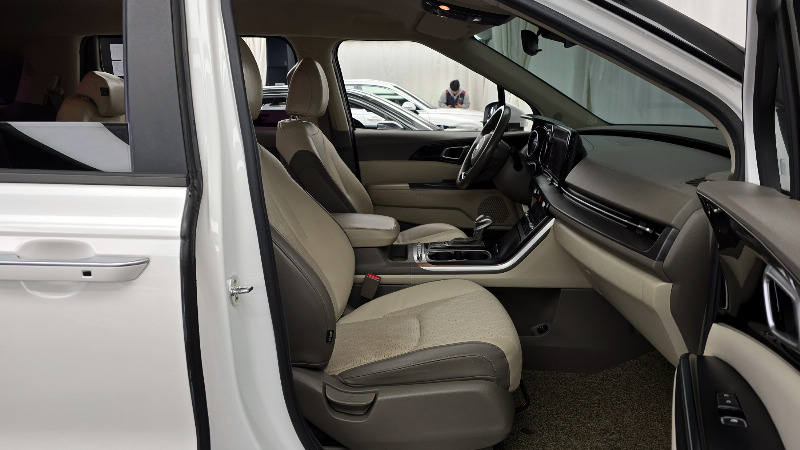 car KIA Carnival id59949 photo #11