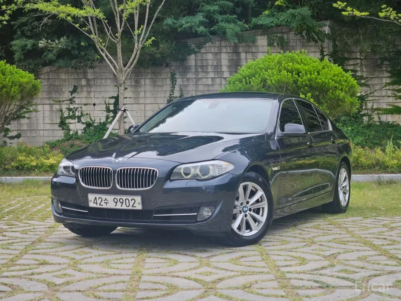car BMW 5 Series id59993 main photo