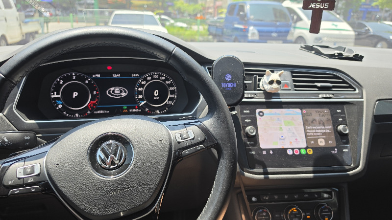 car Volkswagen Tiguan id60001 photo #6