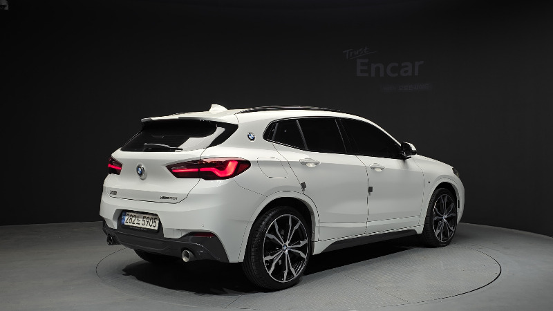 car BMW X2 id60052 photo #2