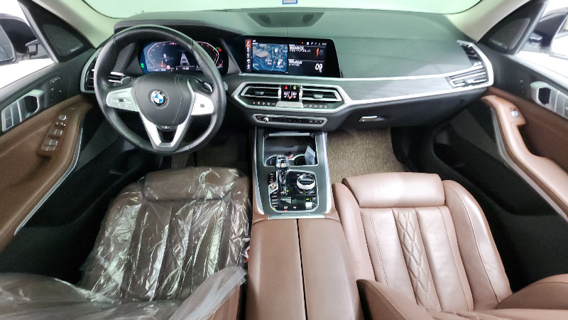 car BMW X7 id60074 photo #7