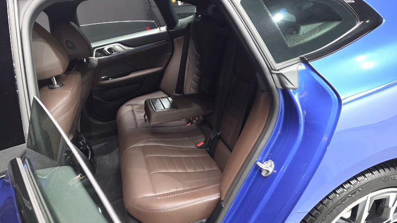 car BMW i4 id60098 photo #12