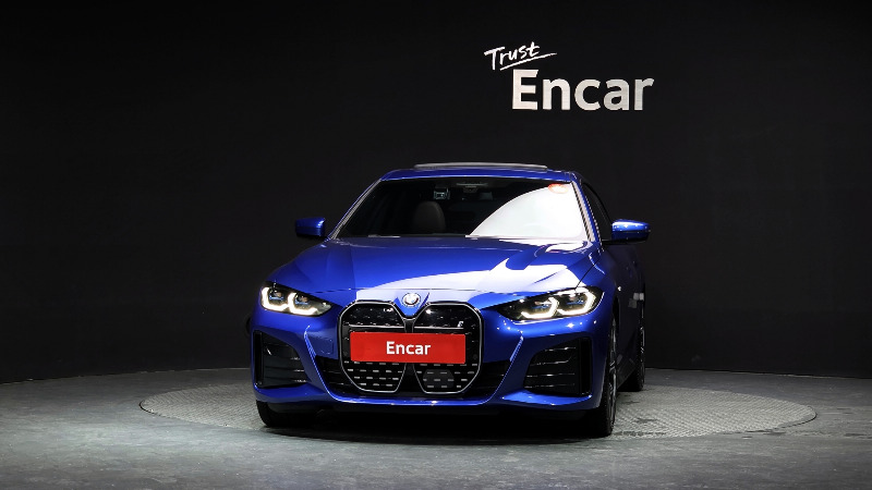 car BMW i4 id60098 photo #3