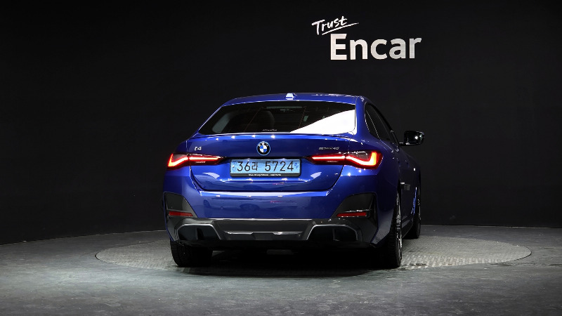 car BMW i4 id60098 photo #4