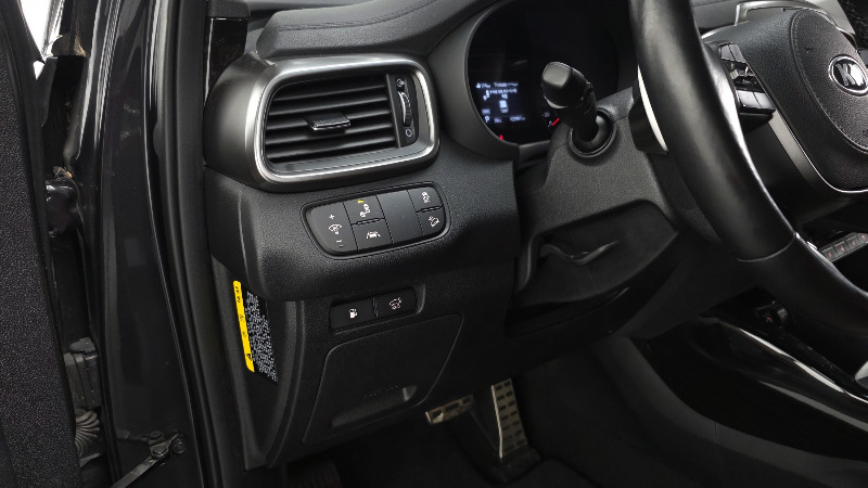 car KIA Sorento id60136 photo #13