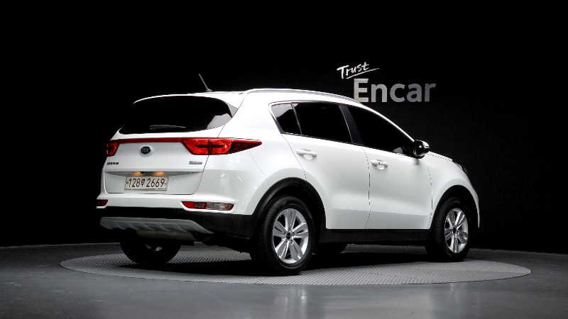car KIA Sportage id60143 photo #2
