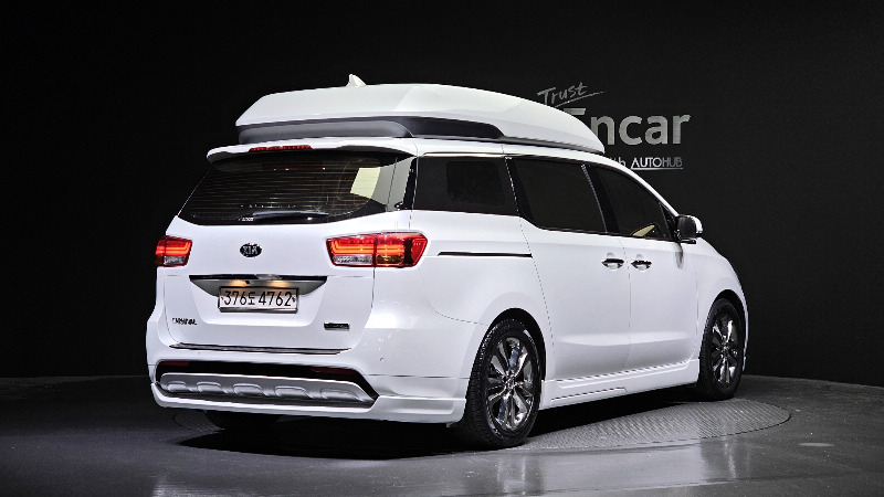 car KIA Carnival id60145 photo #2