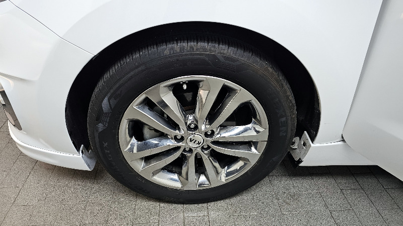 car KIA Carnival id60145 photo #5